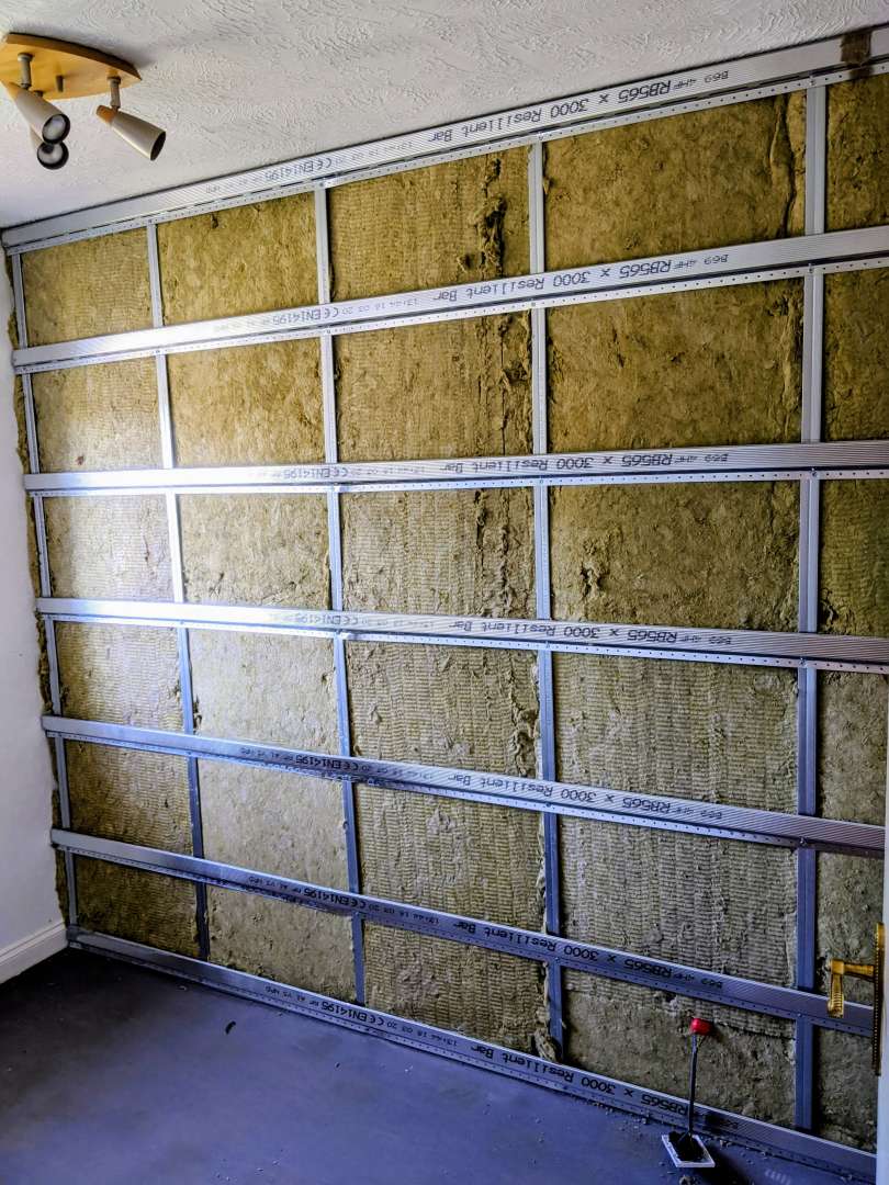 Indepenant wall | Soundproofing UK London | Soundproofing Specialists